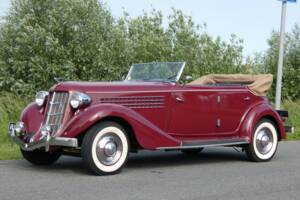 Image 5/24 of Auburn Speedster 851 (1935)