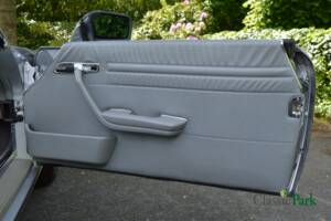Image 31/50 de Mercedes-Benz 500 SL (1985)