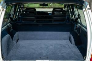 Immagine 29/43 di Volvo 240 GLE Injection (1989)