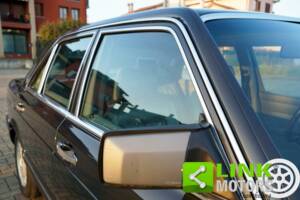 Image 10/10 of Mercedes-Benz 420 SE (1988)