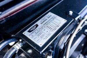 Image 40/50 of Jensen Interceptor MK III (1975)