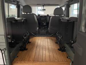Imagen 31/33 de Land Rover Defender 90 (2014)