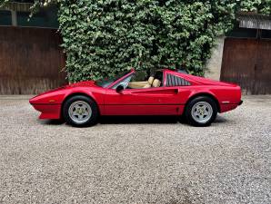 Bild 4/12 von Ferrari 208 GTS Turbo (1984)