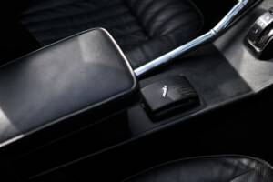 Image 16/39 of Jaguar E-Type V12 (1972)