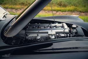 Image 18/20 of Jaguar XK 120 OTS (1950)