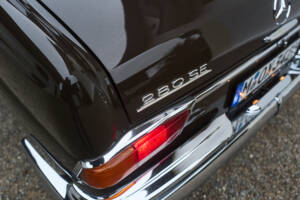 Immagine 8/38 di Mercedes-Benz 280 SE (1968)