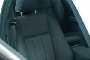 Bild 33/50 von Mercedes-Benz 300 SE (1992)