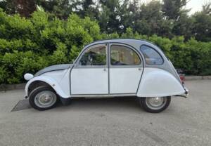 Image 3/31 of Citroën 2 CV 6 Club (1985)