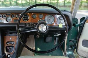 Image 41/50 of Bentley T 1 (1973)