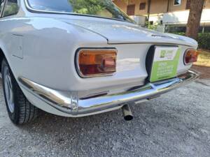 Image 39/39 of Alfa Romeo Giulia GT 1300 Junior (1970)