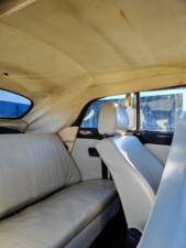 Bild 27/35 von Volkswagen Käfer 1303 LS (1975)