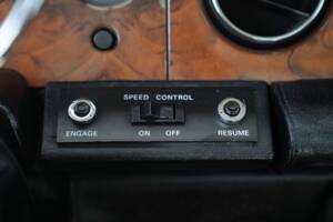 Afbeelding 47/50 van Bentley T 1 (1975)