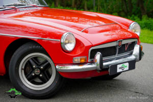 Bild 16/46 von MG MGB GT V8 (1975)