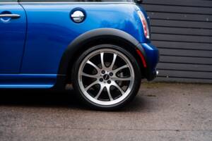 Bild 9/65 von Mini Cooper S JCW (2005)