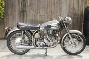 Image 1/40 of Norton Model 30 International (1957)