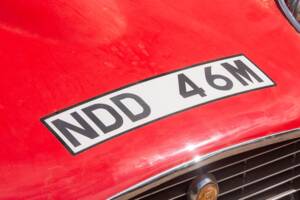 Image 27/50 de Jaguar Type E V12 (2+2) (1973)