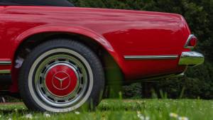 Image 17/64 de Mercedes-Benz 280 SL (1969)