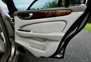 Afbeelding 39/50 van Jaguar XJ 8 4.2 (2003)