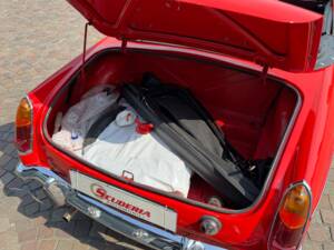 Image 9/20 of MG MGB (1969)