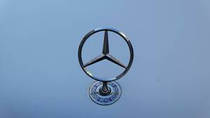 Image 37/74 of Mercedes-Benz E 320 (1997)