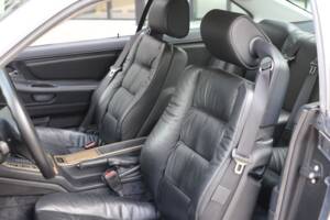 Afbeelding 16/33 van BMW 840i (1994)