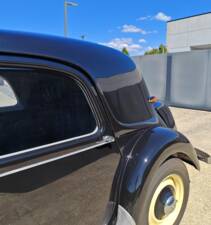 Image 36/47 of Citroën Traction Avant 11 B (1955)