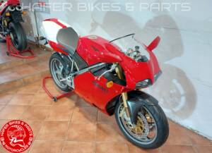 Immagine 2/40 di Ducati DUMMY (2002)