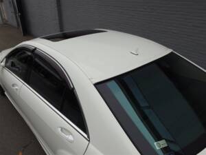 Image 44/99 of Mercedes-Benz S 65 AMG L (2006)