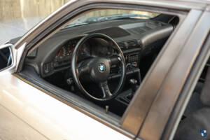 Afbeelding 50/72 van BMW M5 Touring (1992)