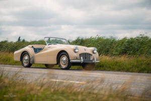 Image 4/14 of Triumph TR 3 (1956)