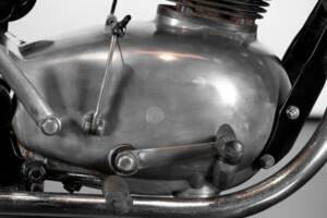 Bild 33/50 von Gilera 150 Sport (1954)