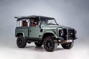 Image 6/44 of Land Rover Defender 90 (2011)