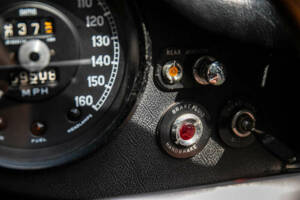 Image 33/40 de Jaguar Type E 4.2 (1967)