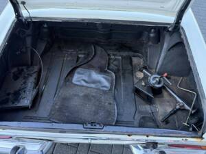 Image 26/50 of Mercedes-Benz 280 SL (1970)
