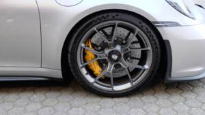 Bild 49/55 von Porsche 911 GT3 Touring (2023)
