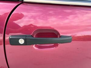 Image 20/30 of Mercedes-Benz 300 SL-24 (1992)