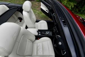 Image 38/50 of Jaguar XKR (2013)