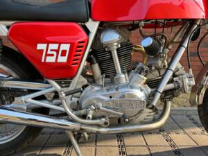 Image 14/25 de Ducati DUMMY (1972)