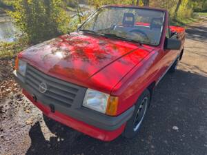 Image 59/77 of Opel Corsa Spider i130 Irmscher (1989)