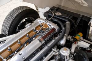 Afbeelding 38/46 van Jaguar E-Type 3.8 (1962)
