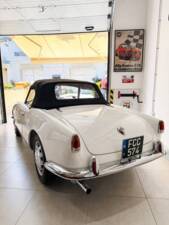 Image 19/72 of Alfa Romeo Giulietta Spider (1957)