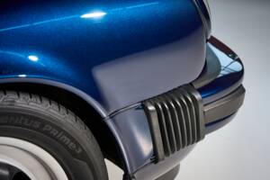 Bild 22/34 von Porsche 911 Carrera 3.2 (1985)