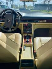 Bild 38/65 von Mercedes-Benz 380 SEC (1983)