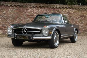 Bild 1/50 von Mercedes-Benz 280 SL (1971)
