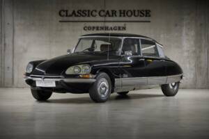 Image 1/98 de Citroën DS 21 Pallas (1971)