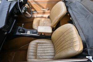 Image 49/50 de Jaguar Type E V12 (1974)