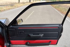 Obraz 52/56 pojazdu Peugeot 205 GTi 1.9 (1991)