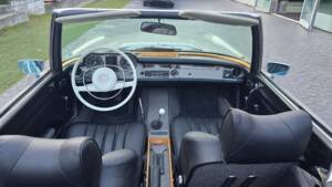 Image 5/26 de Mercedes-Benz 280 SL (1970)