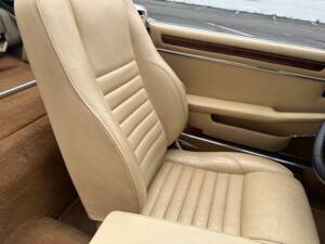 Image 14/64 of Jaguar XJ-S Convertible (1989)