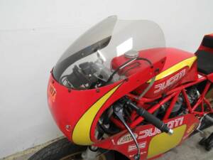 Afbeelding 6/43 van Ducati 600 TT2 (1982)